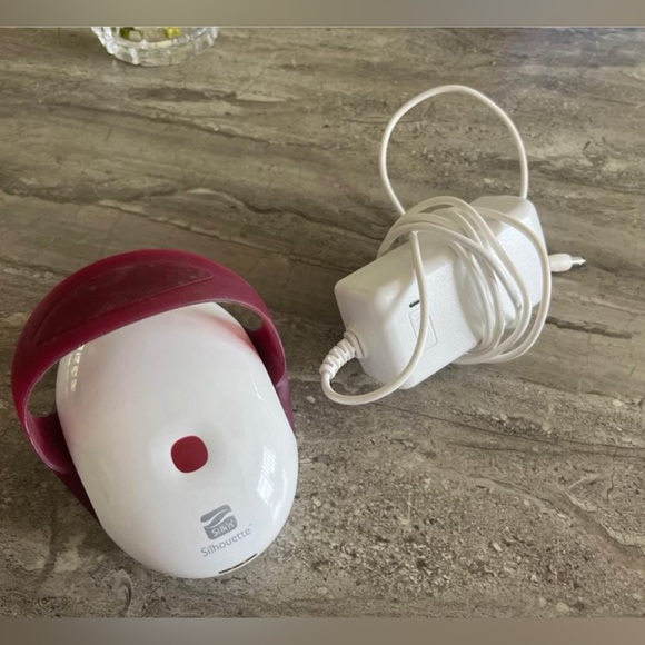 Silk’n Silhouette Body Contouring device - Picture 2 of 7